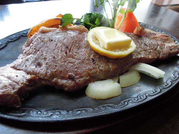 ステーキ＆ワイン白耳蟻館の紹介2